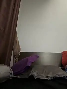 Snapshot of Emily-y chatting on 02.05.26 Emily-y online show from 02.05.26