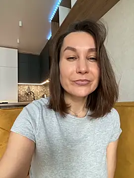 AliceLili online show from 11.06.25