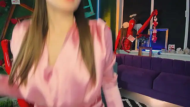 Snapshot of lollyrais chatting on 02.15.26 lollyrais online show from 02.15.26