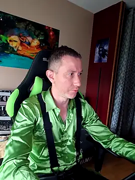 Gamerinleather online show from 10.26.25