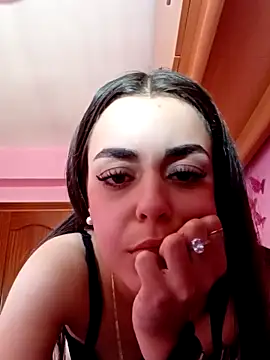 Snapshot of cotoncandyy chatting on 11.28.25 cotoncandyy online show from 11.28.25