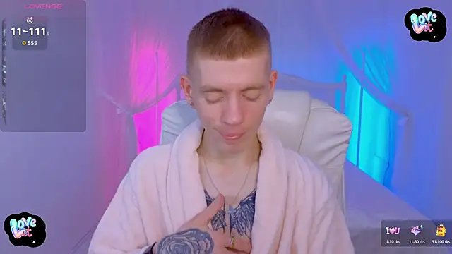 Cristian  Dior online show from 12.05.25