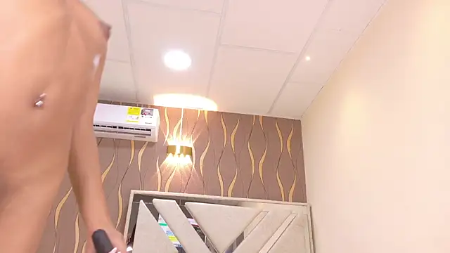 Snapshot of iam_nicolle chatting on 04.09.26 iam nicolle online show from 04.09.26