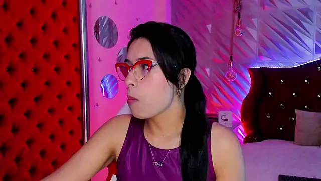 Roxanne Han online show from 04.20.26