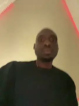 Snapshot of DiabloDicc74 chatting on 12.21.25 DiabloDicc74 online show from 12.21.25