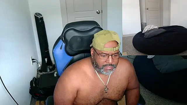 SplendaDaddy50 online show from 10.24.25