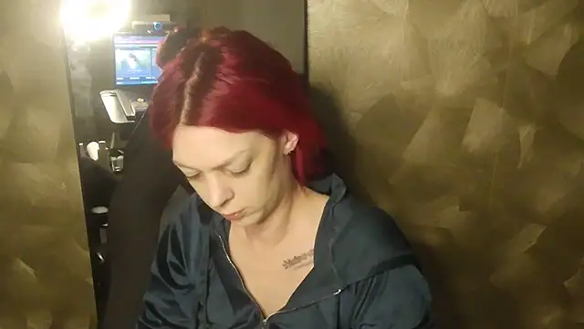 Amanda-JewelzX online show from 11.04.25