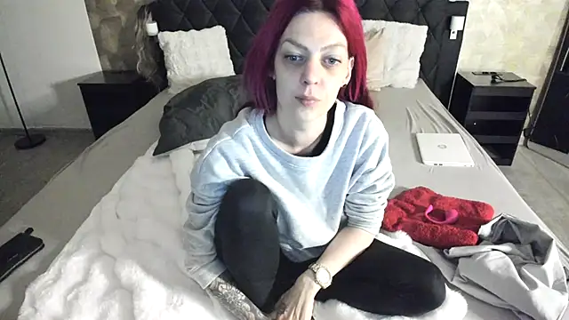 Amanda-JewelzX online show from 11.15.25