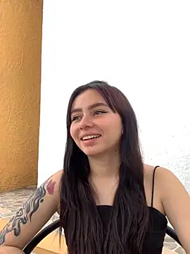 Snapshot of Nexxus_Pink chatting on 11.28.25 Nexxus Pink online show from 11.28.25