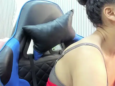 agata18  online show from 12.02.25