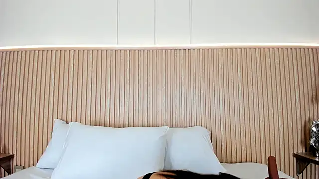 NahimiThompson online show from 02.27.26