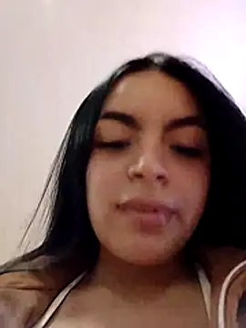 Snapshot of Nuvi_jonhs chatting on 11.08.25 Nuvi jonhs online show from 11.08.25