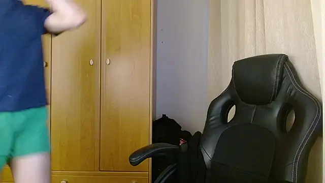 Snapshot of danielxfun chatting on 02.18.26 danielxfun online show from 02.18.26