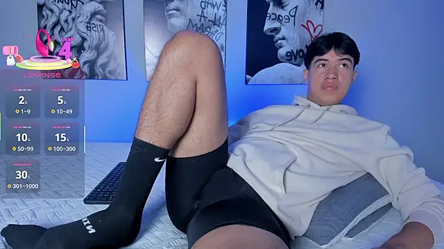 Snapshot of PabloCast_ chatting on 02.18.26 PabloCast online show from 02.18.26