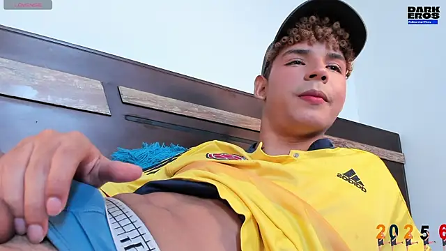 Snapshot of Daark_Eros chatting on 01.13.26 Daark Eros online show from 01.13.26