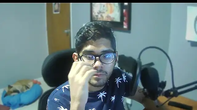 Snapshot of MoAntoMora chatting on 11.05.25 MoAntoMora online show from 11.05.25