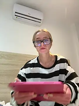 Lilbratofficial online show from 05.03.26