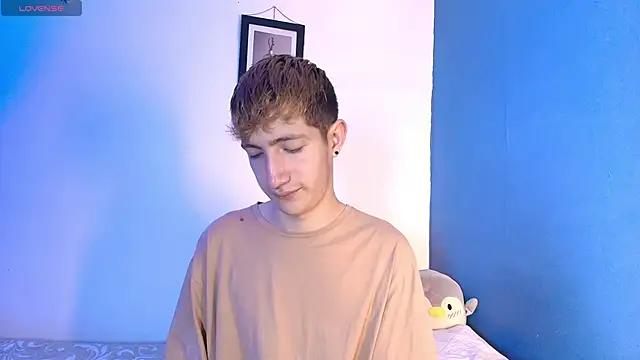 Snapshot of Erick_Taylor3 chatting on 05.19.26 Erick Taylor3 online show from 05.19.26