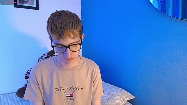 Snapshot of Erick_Taylor3 chatting on 05.29.26 Erick Taylor3 online show from 05.29.26