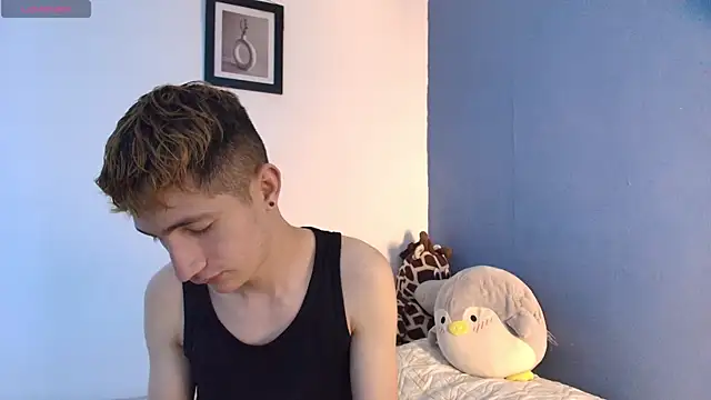 Snapshot of Erick_Taylor3 chatting on 06.18.26 Erick Taylor3 online show from 06.18.26