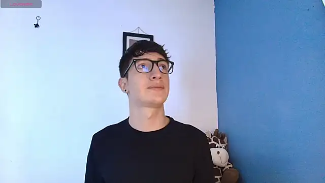 Snapshot of Erick_Taylor3 chatting on 07.27.26 Erick Taylor3 online show from 07.27.26
