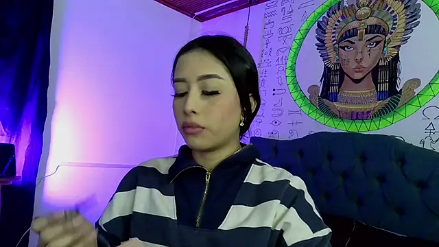 Snapshot of melissa__dolce chatting on 11.10.25 melissa dolce online show from 11.10.25