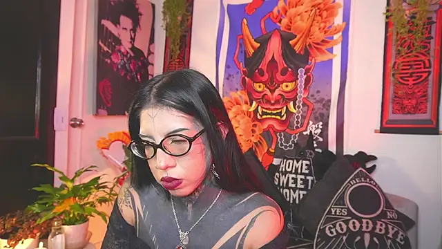 Dalia Vorhees online show from 06.25.26