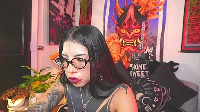 Dalia Vorhees online show from 06.25.26