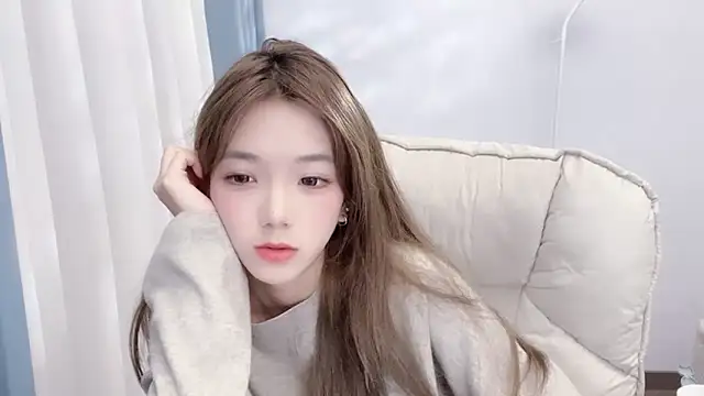 babyting-888- online show from 11.03.25