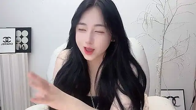 Love-hanzaizai718 online show from 11.17.25