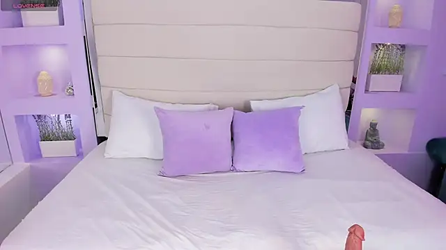 AmyColman  online show from 01.19.26