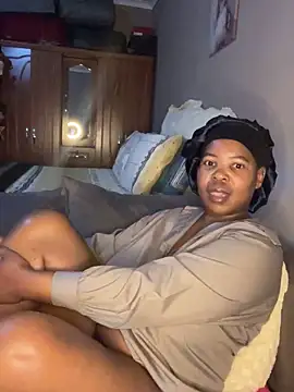 SweetCandy84 online show from 11.16.25