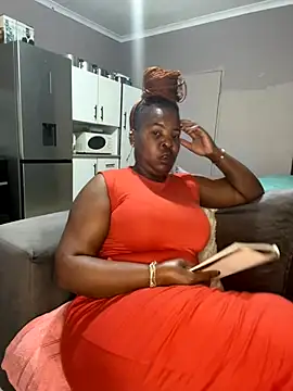 SweetCandy84 online show from 12.14.25