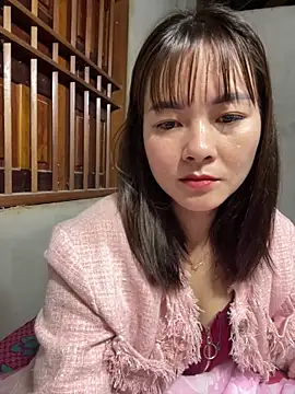 Snapshot of Star_fruit chatting on 11.13.25 Star fruit online show from 11.13.25