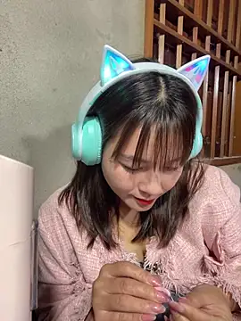 Snapshot of Star_fruit chatting on 11.21.25 Star fruit online show from 11.21.25