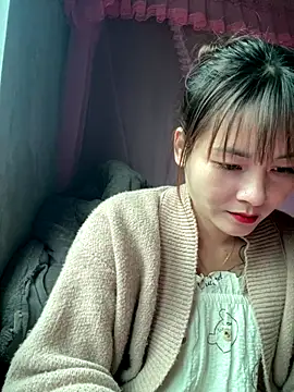 Snapshot of Star_fruit chatting on 12.16.25 Star fruit online show from 12.16.25