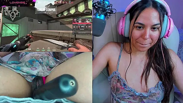 Snapshot of VenusIsLove_ chatting on 01.19.25 VenusIsLove online show from 01.19.25