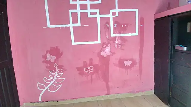 Esmesweet23 online show from 11.14.25