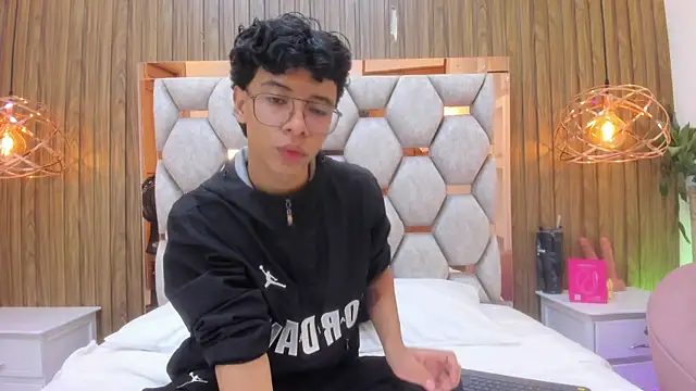 adams bobby online show from 06.15.26