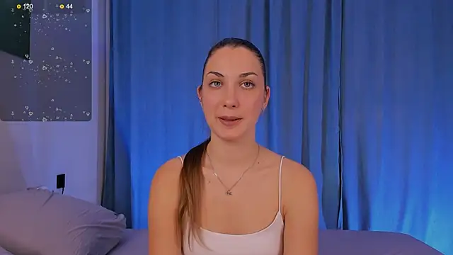 Kandeess online show from 10.31.25