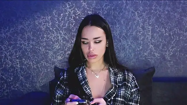 Snapshot of velvetveyraX chatting on 01.09.26 velvetveyraX online show from 01.09.26