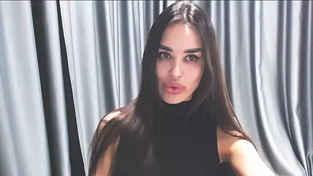 Snapshot of velvetveyraX chatting on 02.25.26 velvetveyraX online show from 02.25.26