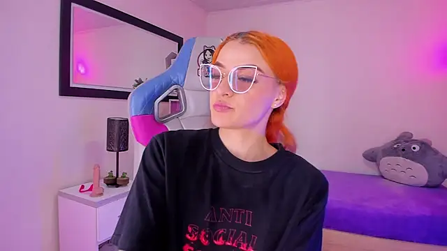 celeste blazze  online show from 02.11.26