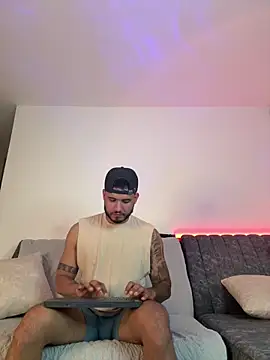 Snapshot of AUSTINN_TORRES chatting on 03.10.26 AUSTINN TORRES online show from 03.10.26