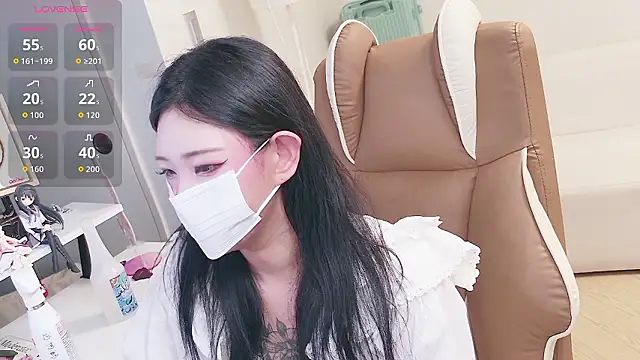 Milk Sola online show from 06.14.26