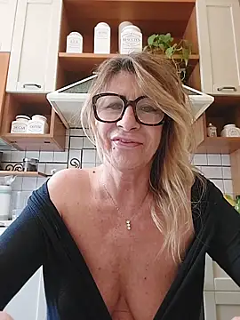 susylux online show from 04.20.26