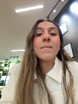 sarah honey   online show from 11.11.25