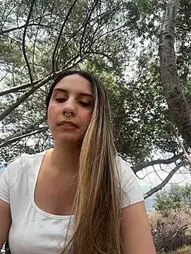 sarah honey   online show from 03.04.26