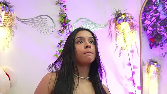 ISA NIXON online show from 11.28.25