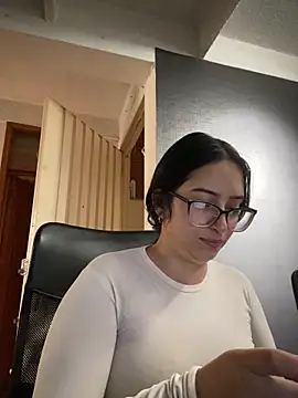 Kloe Novoa online show from 02.11.26